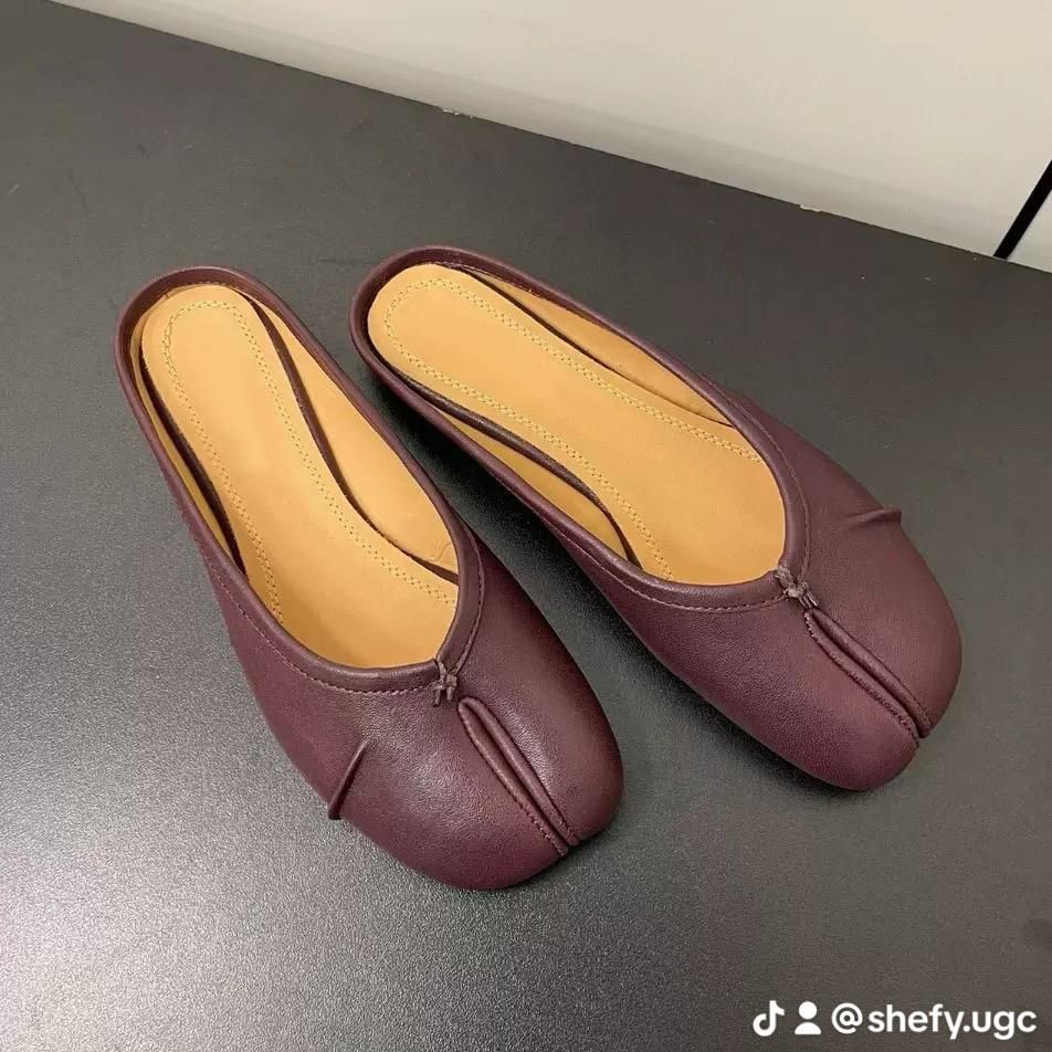 Leather Square-Toe Ballet Flats